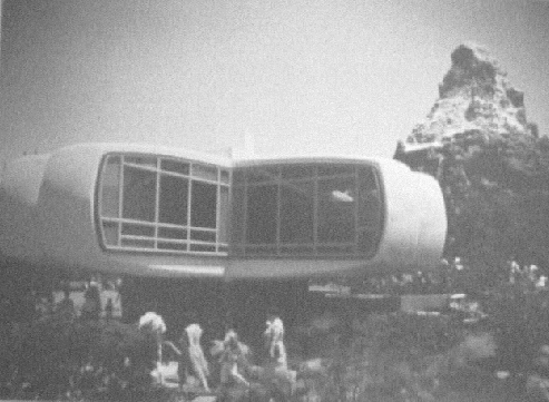 House of Future.jpg (141449 bytes)